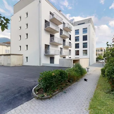 Furnished Studio #002 - Swiss Daire